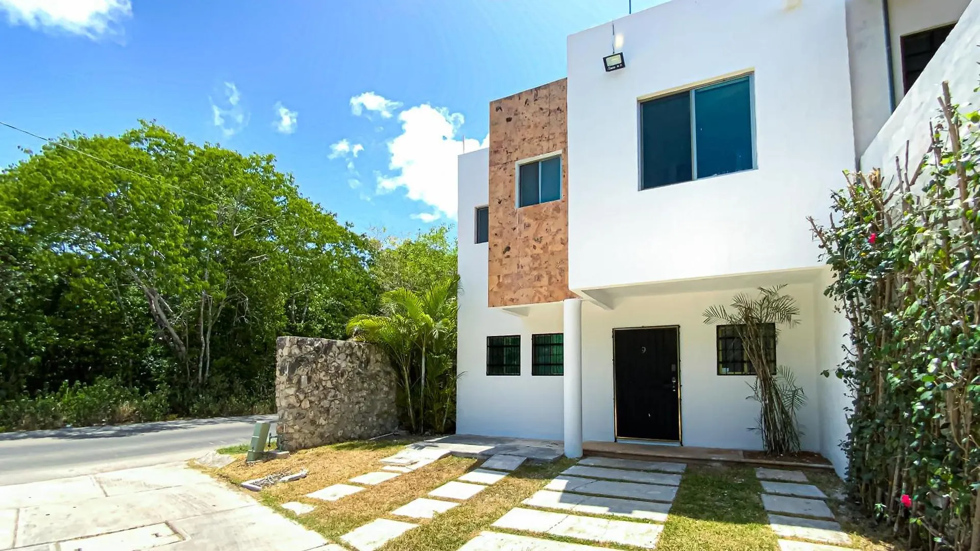 Villa Selvatica Con Piscina Privada En Playa Del Carmen