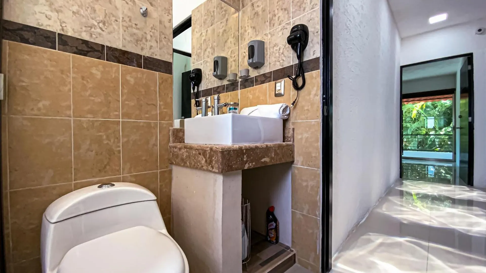 Villa Selvatica Con Piscina Privada En Playa Del Carmen Mexique